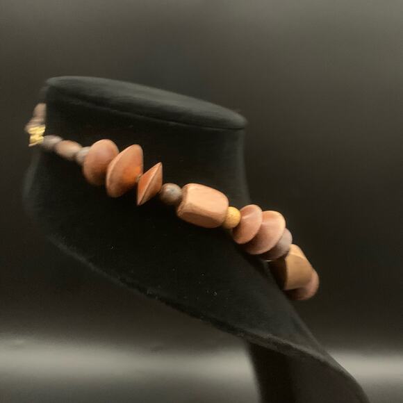 Vintage Chunky Wood Bead Statement Necklace - Picture 4 of 10